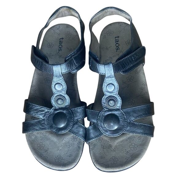 Taos Sandals Size 9 Treasure Metallic Silver Leather Adjustable T Strap Pewter - Picture 7 of 11